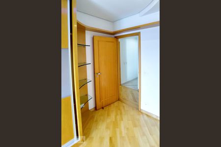 Apartamento à venda com 180m², 4 quartos e 4 vagasSuíte 2