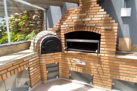 Apartamento à venda com 180m², 4 quartos e 4 vagasÁrea comum - Churrasqueira