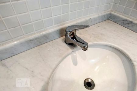 Apartamento à venda com 180m², 4 quartos e 4 vagasBanheiro da Suíte 4