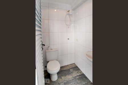 Apartamento à venda com 180m², 4 quartos e 4 vagasBanheiro de Serviço