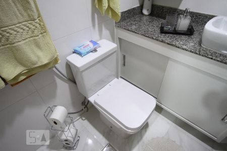 Apartamento à venda com 103m², 3 quartos e 2 vagasBanheiro