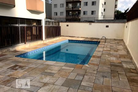 Apartamento à venda com 103m², 3 quartos e 2 vagas Apartamento à venda com 103m², 3 quartos e 2 vagasPiscina