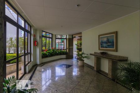 Apartamento à venda com 103m², 3 quartos e 2 vagas Apartamento à venda com 103m², 3 quartos e 2 vagasHall de Entrada