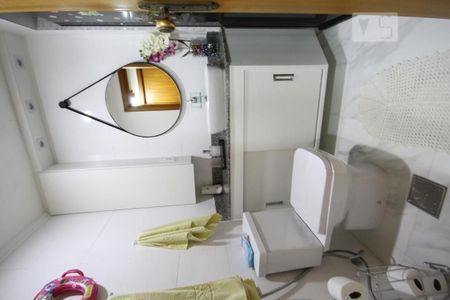 Apartamento à venda com 103m², 3 quartos e 2 vagasBanheiro