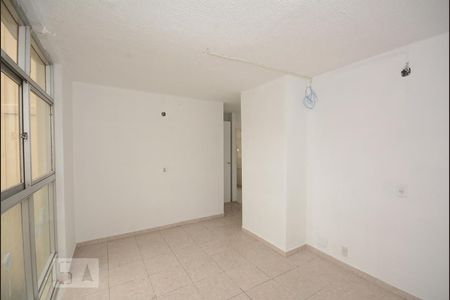 Sala de apartamento à venda com 1 quarto, 45m² em Taquara, Rio de Janeiro