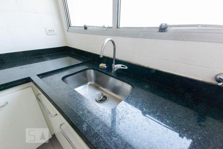 Apartamento à venda com 109m², 3 quartos e 2 vagas Apartamento à venda com 109m², 3 quartos e 2 vagasCozinha - Torneira
