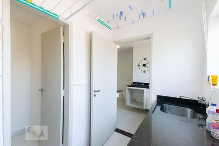 Apartamento à venda com 109m², 3 quartos e 2 vagas Apartamento à venda com 109m², 3 quartos e 2 vagasÁrea de Serviço