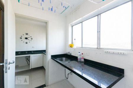 Apartamento à venda com 109m², 3 quartos e 2 vagas Apartamento à venda com 109m², 3 quartos e 2 vagasÁrea de Serviço