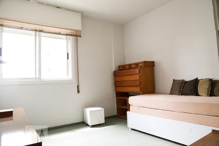 Quarto 2 de apartamento para alugar com 2 quartos, 90m² em Vila Clementino, São Paulo