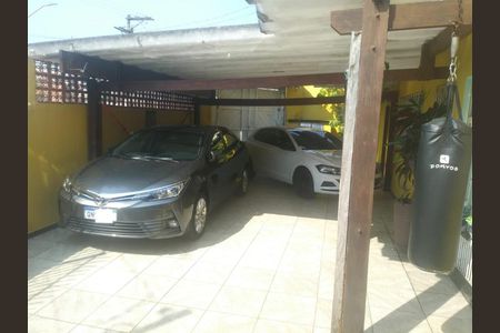 Casa à venda com 128m², 3 quartos e 3 vagasGaragem 