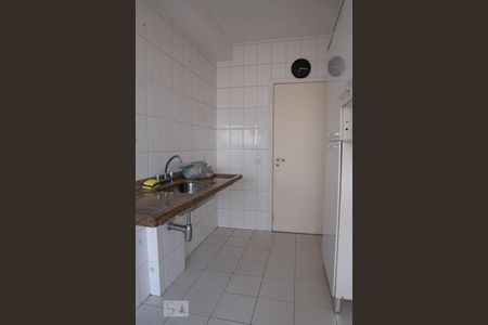 Apartamento à venda com 62m², 3 quartos e 2 vagasCozinha
