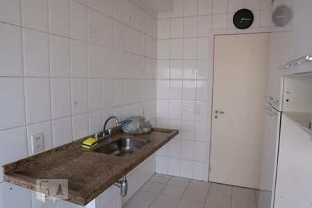 Apartamento à venda com 62m², 3 quartos e 2 vagasCozinha