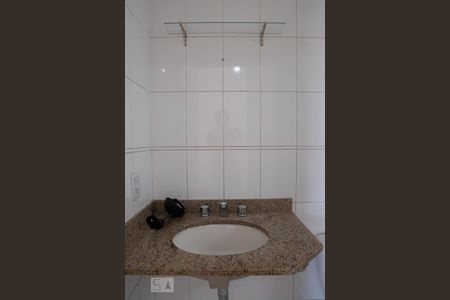 Apartamento à venda com 62m², 3 quartos e 2 vagasBanheiro