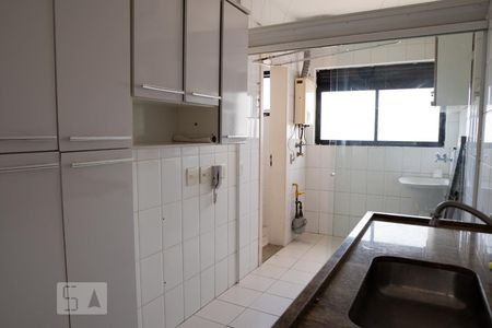 Apartamento à venda com 62m², 3 quartos e 2 vagasCozinha