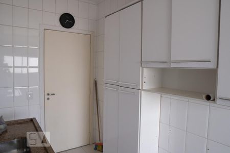 Apartamento à venda com 62m², 3 quartos e 2 vagasCozinha