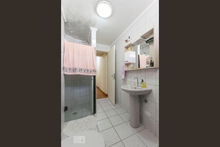 Banheiro de apartamento à venda com 2 quartos, 83m² em Vila Monumento, São Paulo