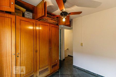 Casa à venda com 145m², 3 quartos e 2 vagas Casa à venda com 145m², 3 quartos e 2 vagasQuarto edícula 1