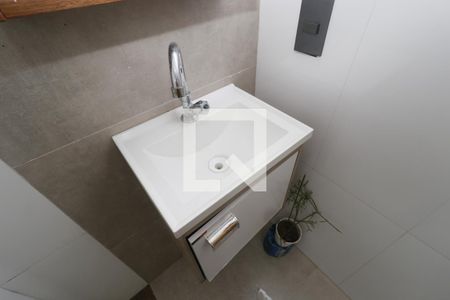 Apartamento à venda com 65m², 2 quartos e 1 vagaDetalhe banheiro