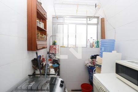 Apartamento à venda com 65m², 2 quartos e 1 vagaÁrea de Serviço