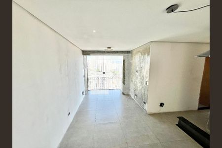 Sala de apartamento para alugar com 2 quartos, 65m² em Vila Celeste, São Paulo