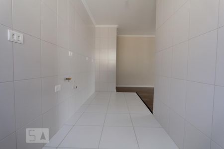Cozinha de apartamento para alugar com 2 quartos, 50m² em Cidade Industrial de Curitiba, Curitiba