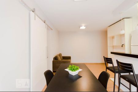 Sala de apartamento para alugar com 3 quartos, 64m² em Bela Vista, São Paulo