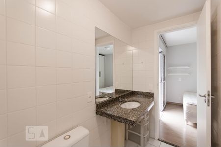 Apartamento para alugar com 64m², 3 quartos e 2 vagas Apartamento para alugar com 64m², 3 quartos e 2 vagasBanheiro da Suíte