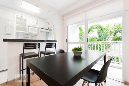 Sala de apartamento para alugar com 3 quartos, 64m² em Bela Vista, São Paulo