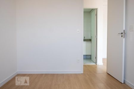 Quarto de apartamento para alugar com 2 quartos, 48m² em Vila Paranaguá, São Paulo