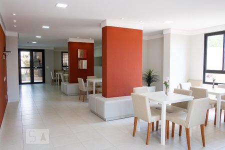 Apartamento para alugar com 48m², 2 quartos e 1 vaga Apartamento para alugar com 48m², 2 quartos e 1 vagaÁrea comum - Salão de festas