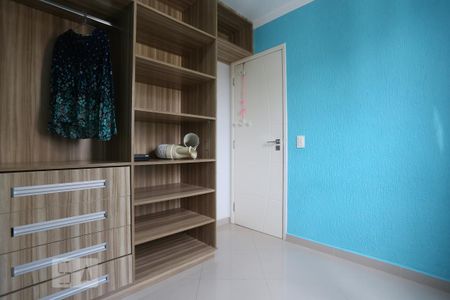 Apartamento para alugar com 73m², 3 quartos e 2 vagasQuarto 2