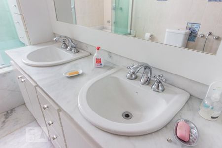 Banheiro de apartamento para alugar com 5 quartos, 385m² em Santana, São Paulo