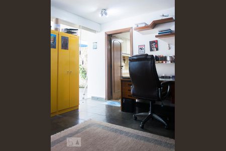 Casa para alugar com 354m², 3 quartos e 3 vagasSuite garagem 