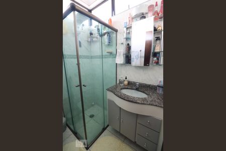 Apartamento à venda com 70m², 3 quartos e 2 vagasBanheiro da Suíte