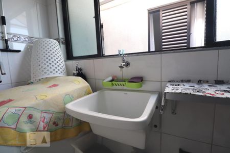 Apartamento à venda com 70m², 3 quartos e 2 vagasÁrea de Serviço