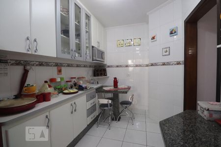 Apartamento à venda com 70m², 3 quartos e 2 vagasCozinha
