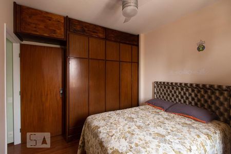 Apartamento à venda com 107m², 3 quartos e 2 vagas Apartamento à venda com 107m², 3 quartos e 2 vagasSuíte