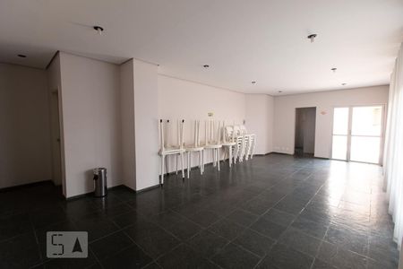 Apartamento à venda com 107m², 3 quartos e 2 vagas Apartamento à venda com 107m², 3 quartos e 2 vagasÁrea comum - Salão de festas