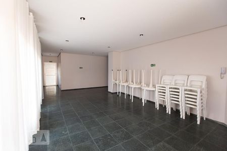 Apartamento à venda com 107m², 3 quartos e 2 vagas Apartamento à venda com 107m², 3 quartos e 2 vagasÁrea comum - Salão de festas