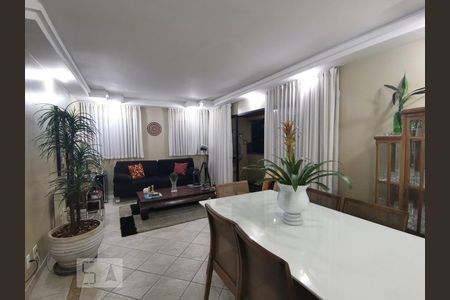 Apartamento à venda com 163m², 3 quartos e 3 vagasSala