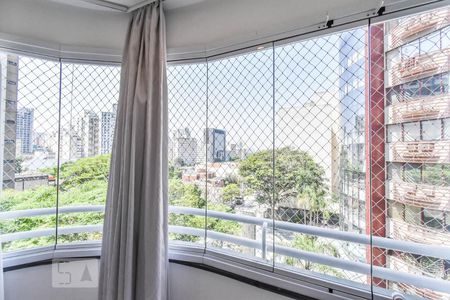 Sala - Vista de apartamento à venda com 3 quartos, 110m² em Pinheiros, São Paulo