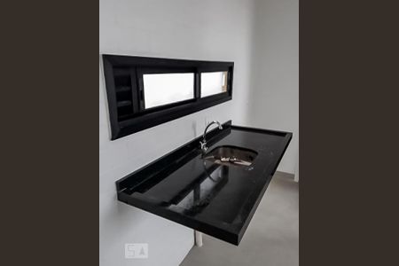 Cozinha de apartamento para alugar com 2 quartos, 36m² em Santa Maria, Santo André