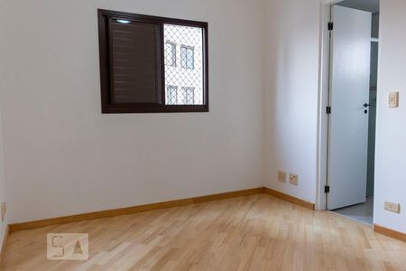 Apartamento à venda com 82m², 2 quartos e 1 vagaSuíte