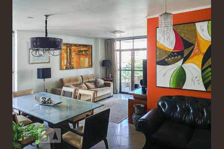 SALA de apartamento para alugar com 3 quartos, 126m² em Icaraí, Niterói