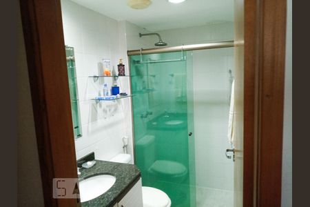 BANHEIRO SOCIAL de apartamento para alugar com 3 quartos, 126m² em Icaraí, Niterói