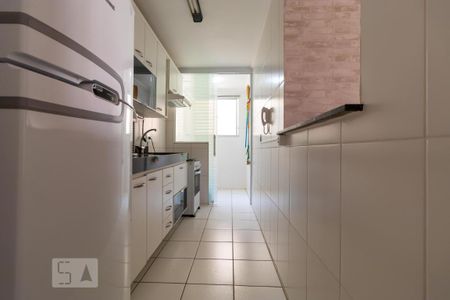 Apartamento para alugar com 68m², 3 quartos e 2 vagas Apartamento para alugar com 68m², 3 quartos e 2 vagasCozinha