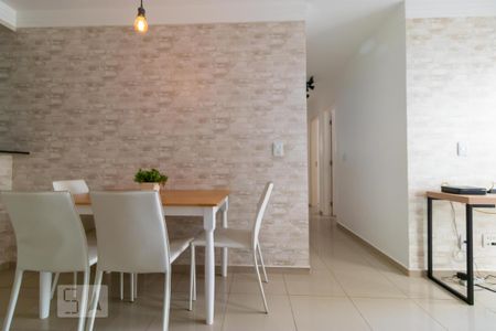 Apartamento para alugar com 68m², 3 quartos e 2 vagas Apartamento para alugar com 68m², 3 quartos e 2 vagasSala de Jantar