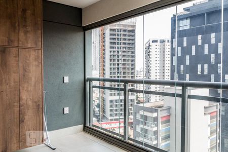 Studio para alugar com 40m², 1 quarto e 1 vaga Studio para alugar com 40m², 1 quarto e 1 vagaVaranda