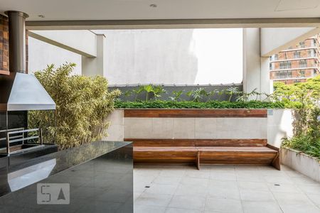 Studio para alugar com 40m², 1 quarto e 1 vaga Studio para alugar com 40m², 1 quarto e 1 vagaÁrea comum - Churrasqueira