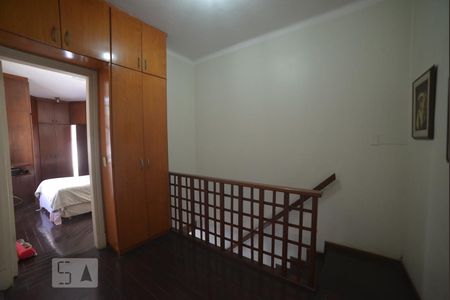 Casa à venda com 226m², 4 quartos e 2 vagasCirculação Superior